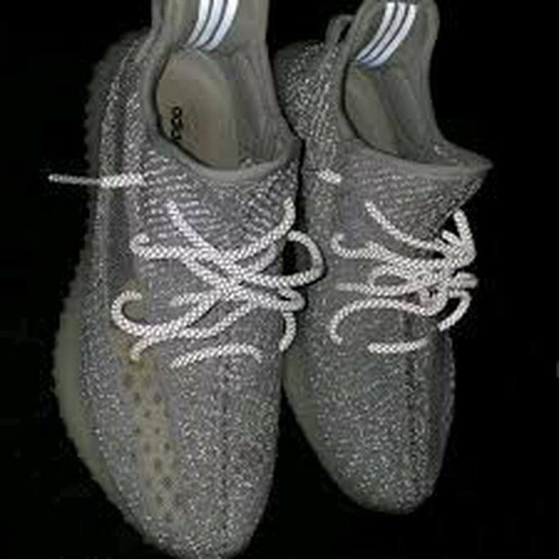 yeezy 350 v2 static reflective