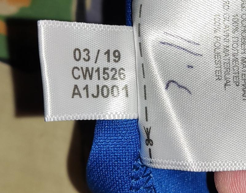 Cw1526 adidas clearance