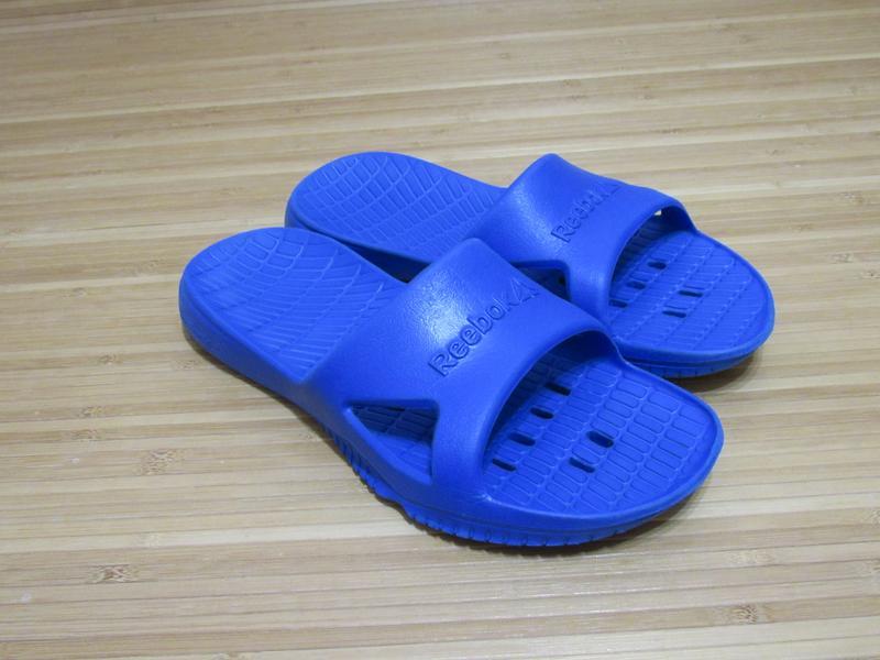 Sandal hotsell reebok kobo