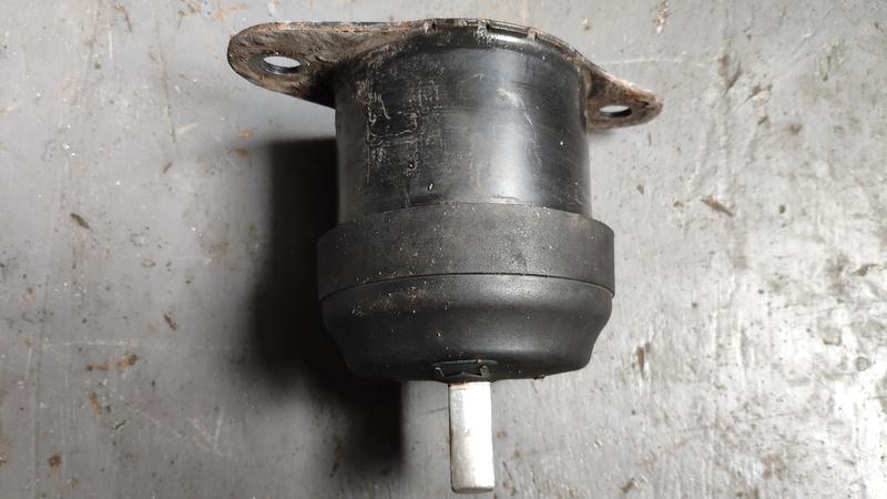 Подушка опора двигателя правая Хонда Аккорд 7, Honda Accord 7 ...