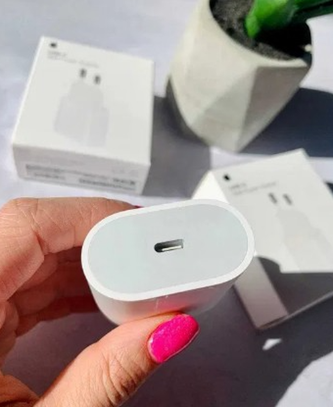 Быстрая зарядка Apple Type C 20W тайп си блок, адаптер питания 20 - 290 ...