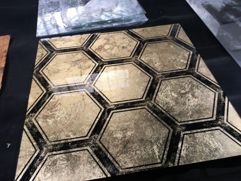 панели Соты - производим из стекла с золотой поталь