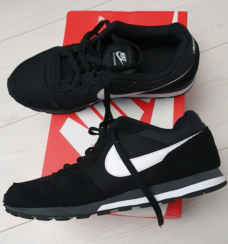 nike md runner 2 43