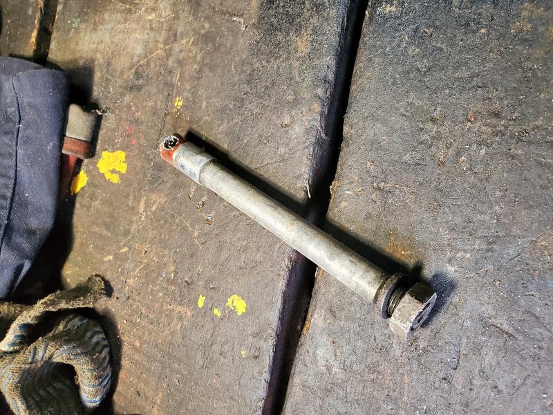 Ось Оська переднего колеса мотоцыкла мотоцикла Ява Чезет Jawa ...: цена ...