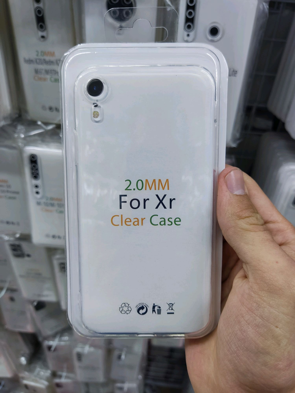 Чехол прозрачный плотный 2мм на айфон iPhone XR