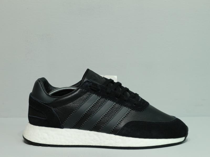 adidas iniki leather