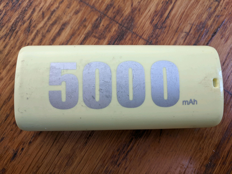 Внешний аккумулятор 5000 mah