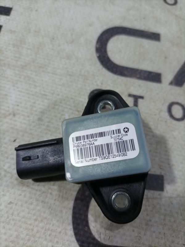 Датчик airbag Jeep Cherokee KL 3.2 2014 (б/у): ціна 105 грн - купити ...