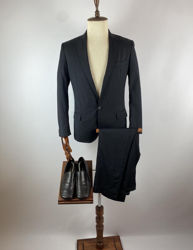 Мужской деловой костюм dolce & gabbana wool striped slim fit suit