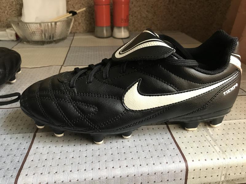 nike tiempo est 1984