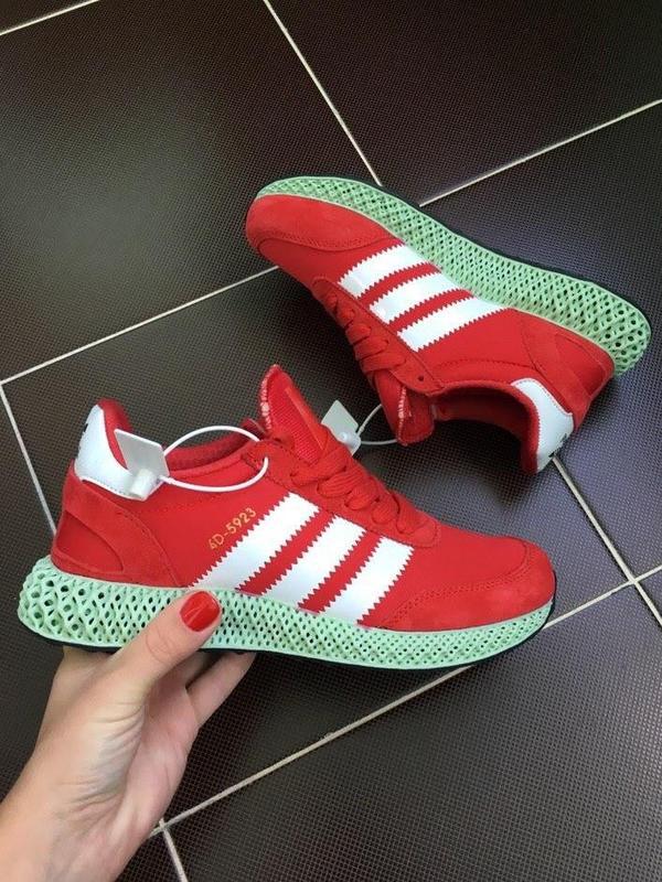 4d iniki