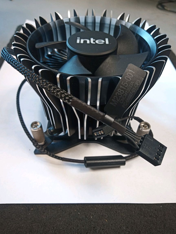 Кулер CPU Cooler 1700 Intel Laminar RH1 - 860 грн, купить на ИЗИ (60061988)