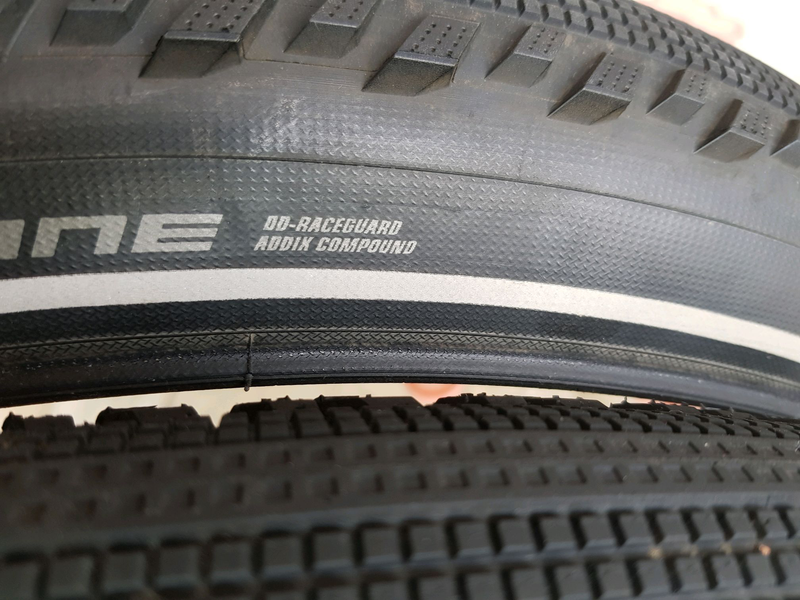 schwalbe hurricane