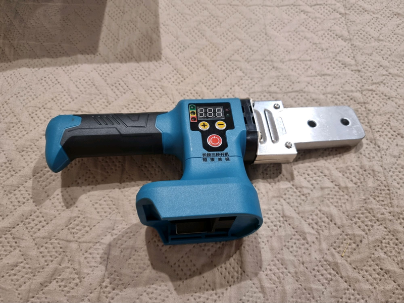 Аккумуляторный паяльник для труб ппр - 2800 ?, купить на ИЗИ (62112705)