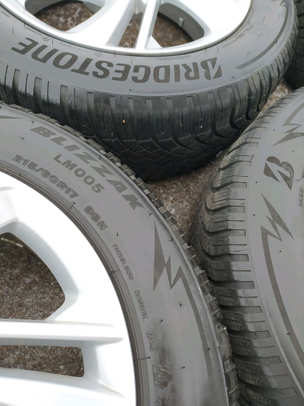 Шини зимові 215/60/17 Bridgestone Blizzak LM005: цена 11600 грн ...