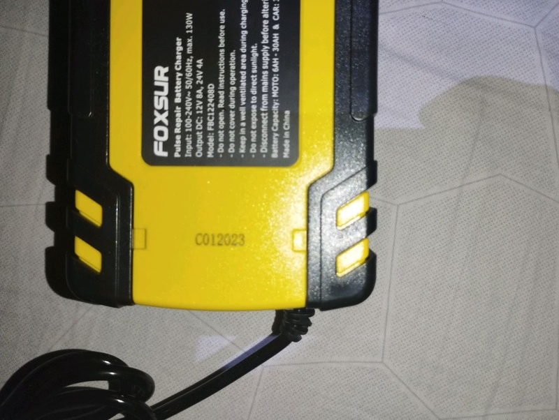 Зарядное устройство для автомобильного аккумулятора Foxsur 12V 8A: цена ...