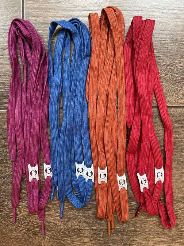 1, Поштучно плоские разноцветные шнурки фирмы Michael Kors