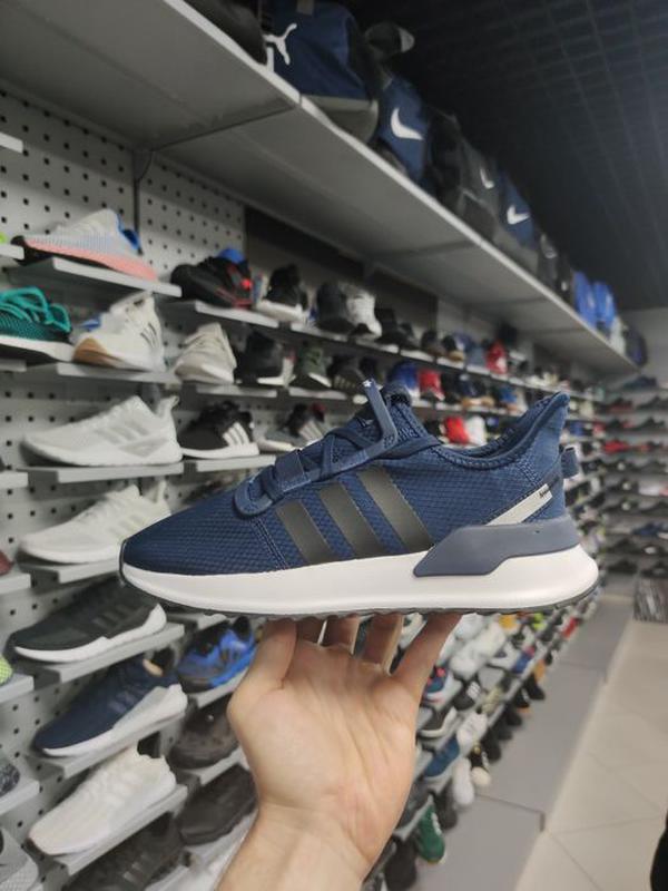ee7162 adidas