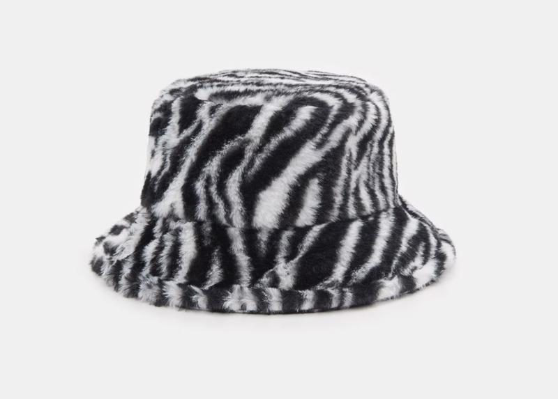 Женская теплая панама sinsay bucket hat зебра