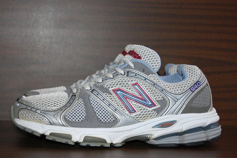 new balance wr940wb