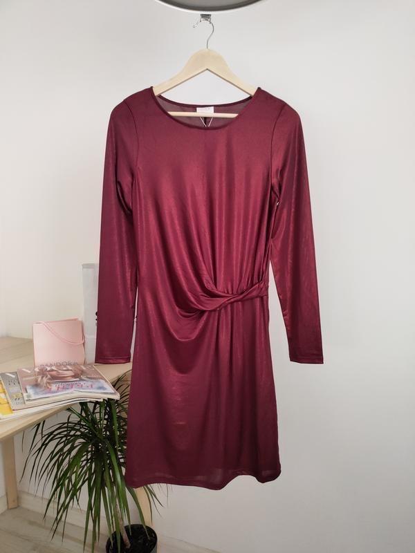 Новое блестящее бордовое женское платье vila