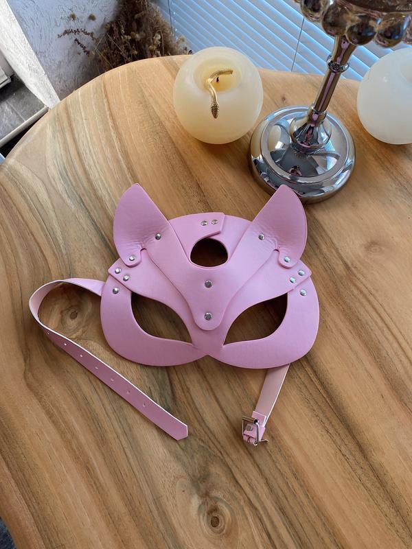 Кожаная розовая маска кошка