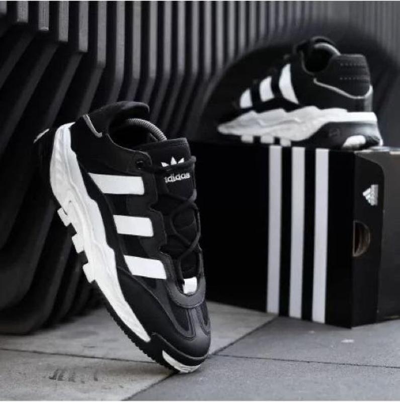 Мужские кроссовки Adidas Niteball FW2477,черные с белыми вставкам