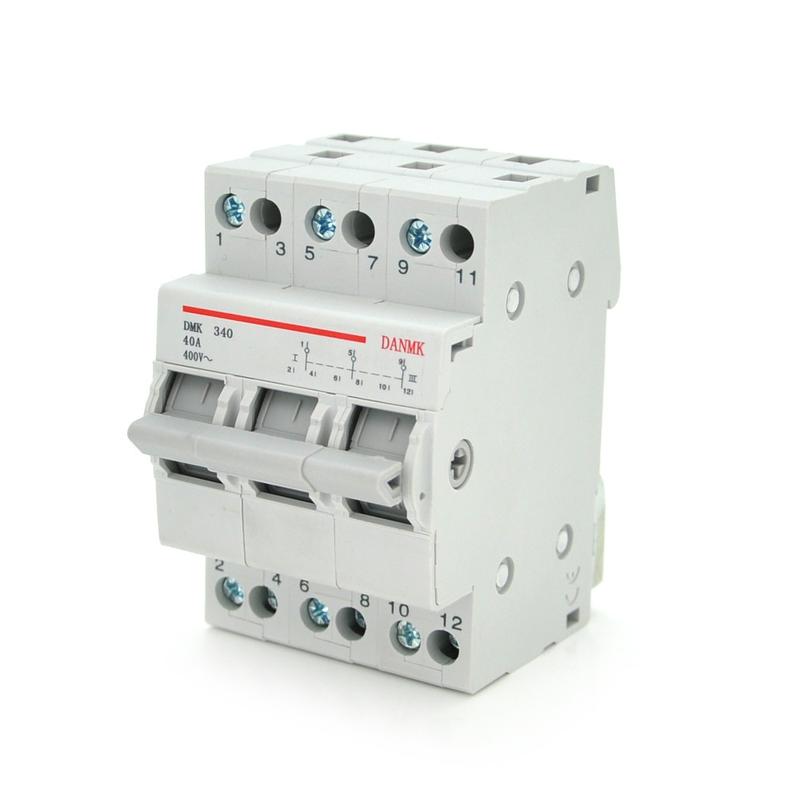 Переключатель нагрузки DMK 340 (3p 40A) 1-0-2 (сеть-генератор)...