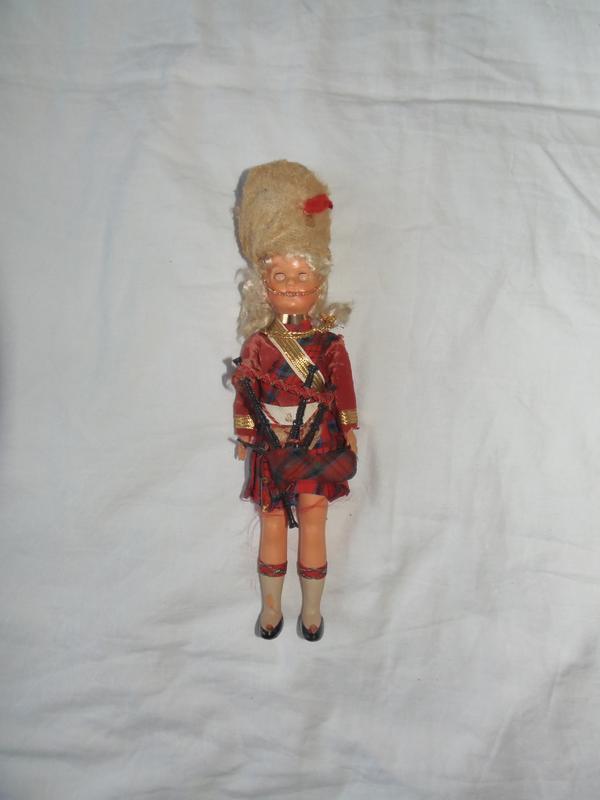 Винтажная коллекционная  кукла