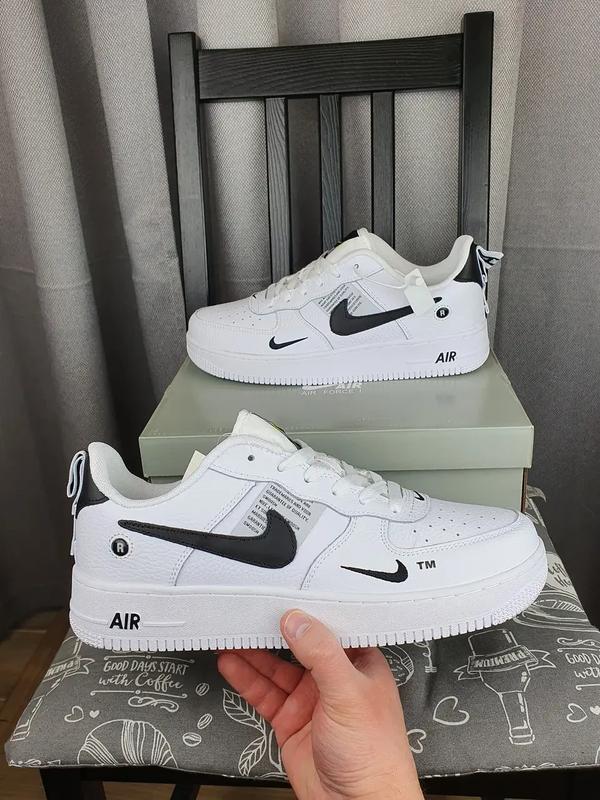 nike air force one low lv8