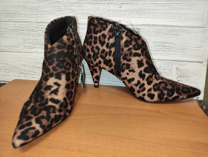 Новые женские ботинки ботильоны в леопардовый принт узкий носо...