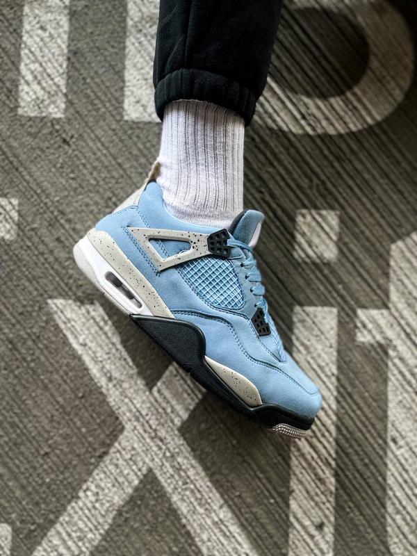 Air jordan store 4 light blue