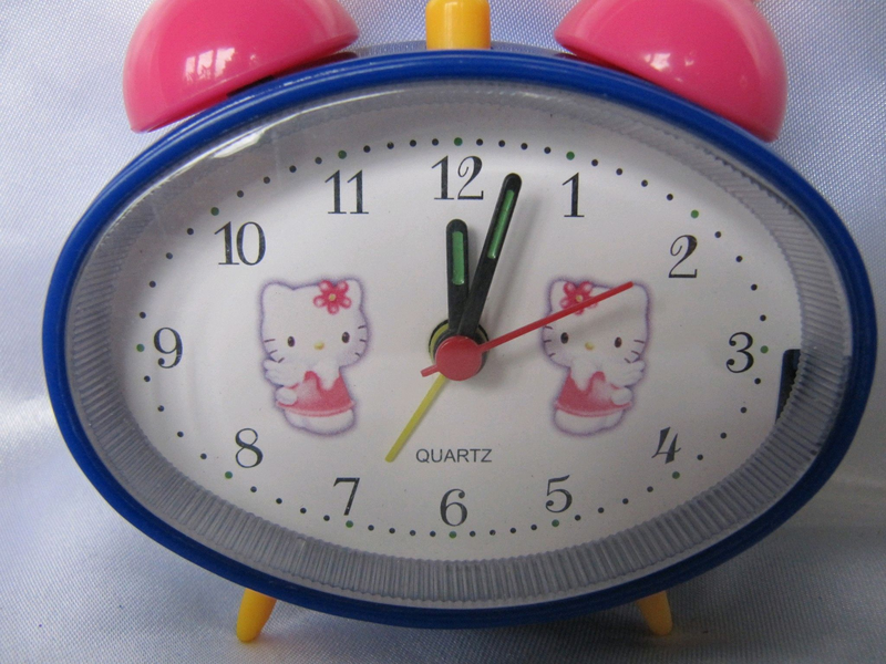 Детский часы с будильником