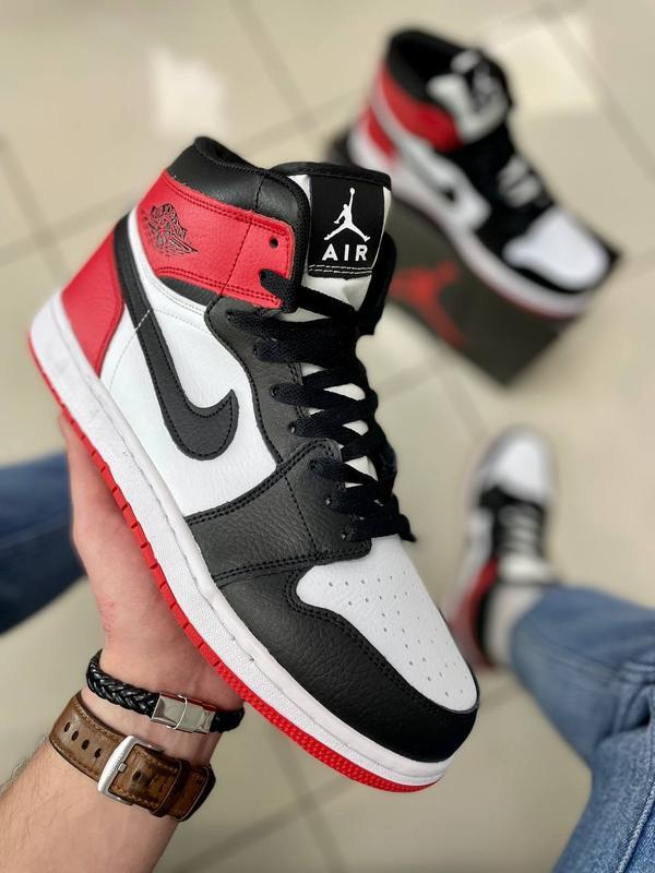 Retro 1 red and sales white