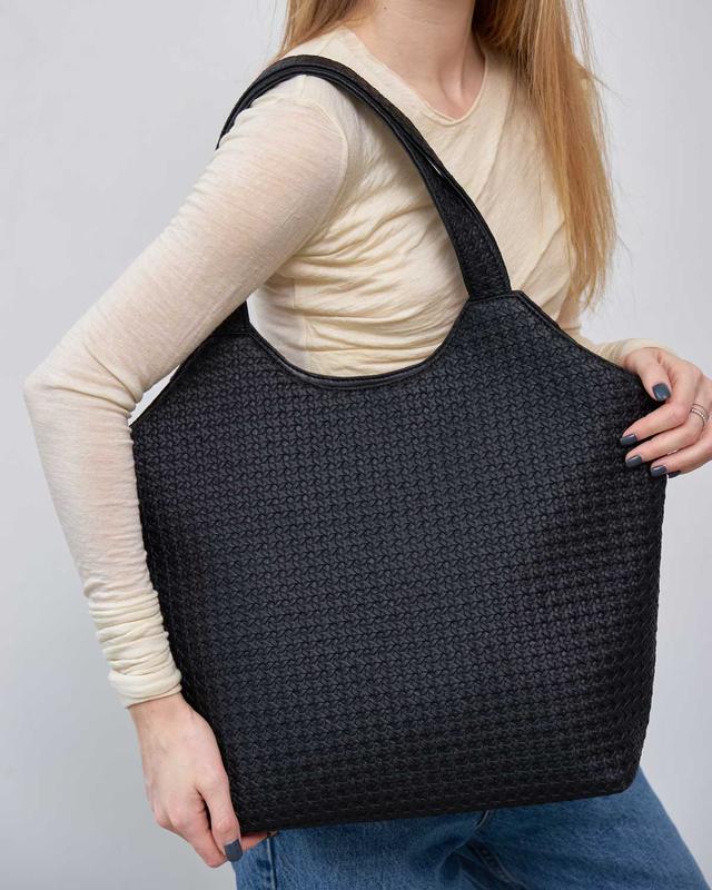 Женская сумка тоут черная сумка с текстурой черный шопер шоппер