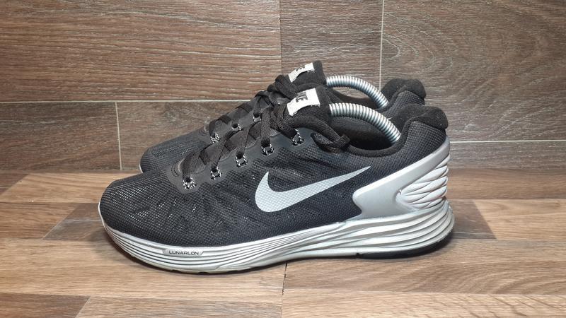 nike lunarglide 38