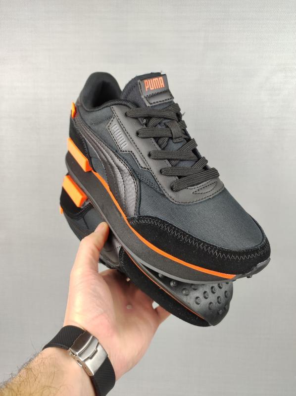 Puma future rider black orange