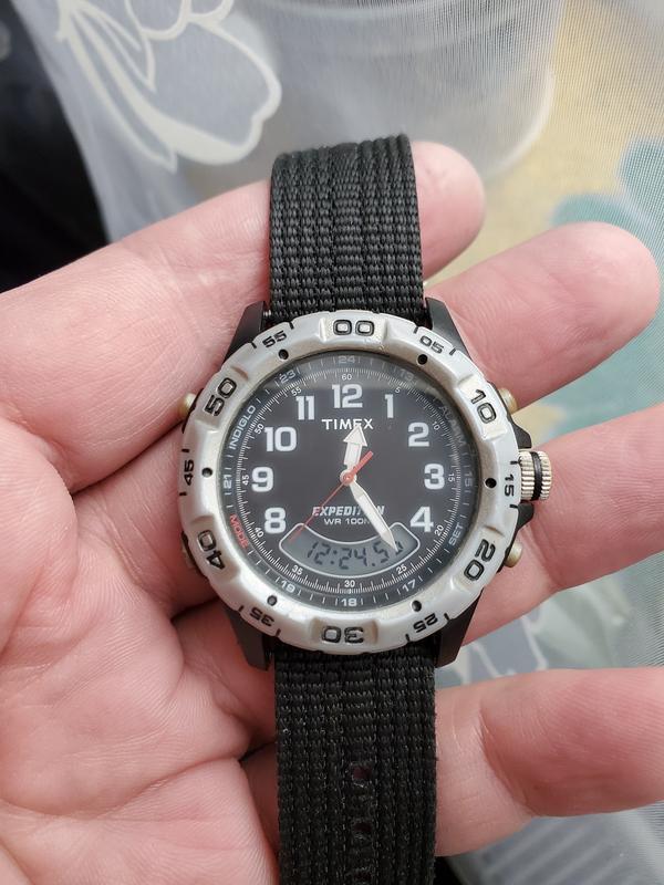 Reloj timex expedition store indiglo wr100m