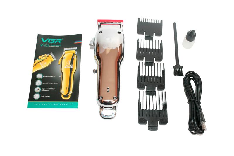 Профессиональная машинка для стрижки волос и бороды VGR-678 ак...