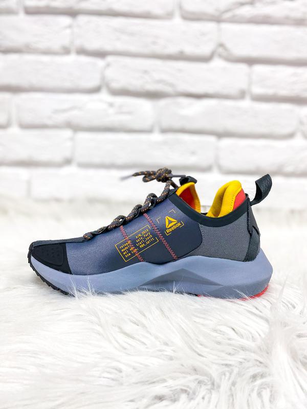 Reebok cheap fury sole