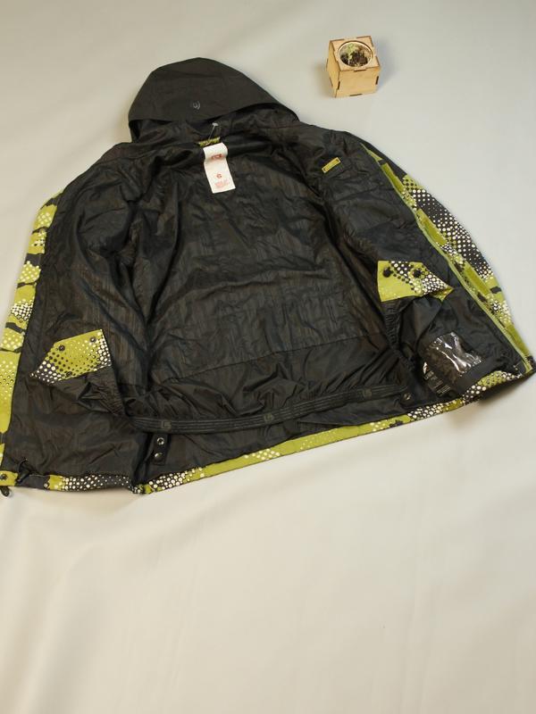 burton phantom jacket