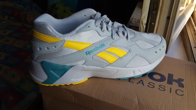 Yellow cheap reebok aztrek