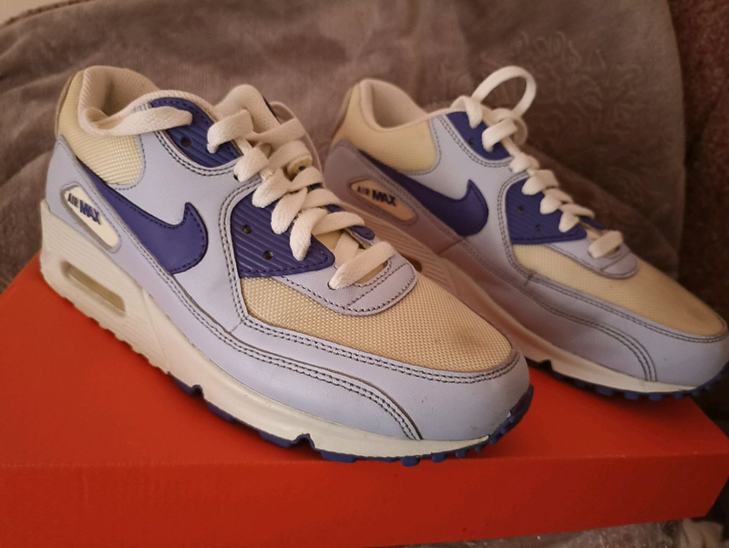 Nike air best sale max breathe 90