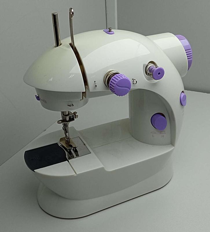 Швейна машина Б/У Mini Sewing Machine SM-202A 4 в 1 - 380 ₴, купити на ...