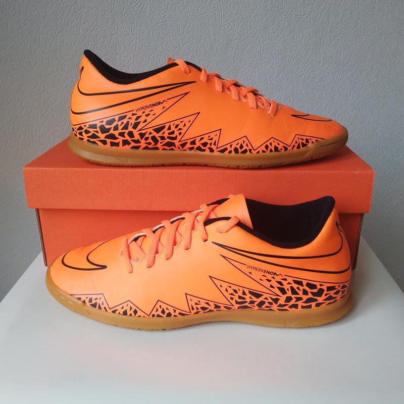 Nike hotsell hypervenom 42