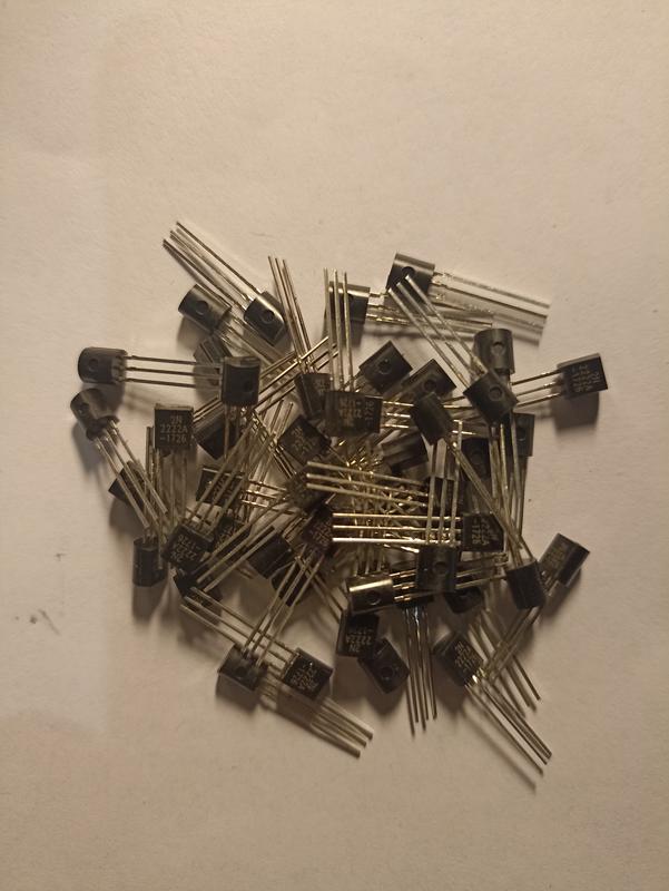 10 шт! Транзистор 2N2222A (PN2222A N2222A 2222A) NPN 40 V 0,8A: цена 30 ...