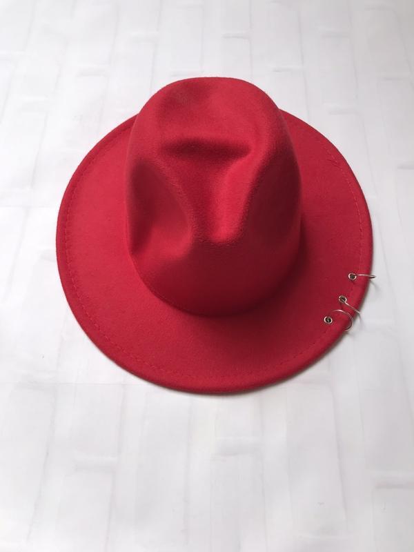 Шляпа женская красная