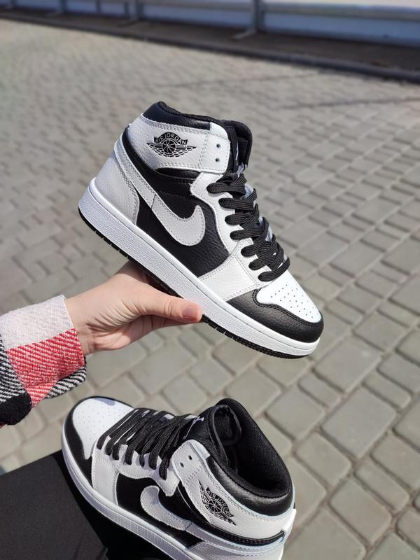 Retro air cheap jordan 1 mid