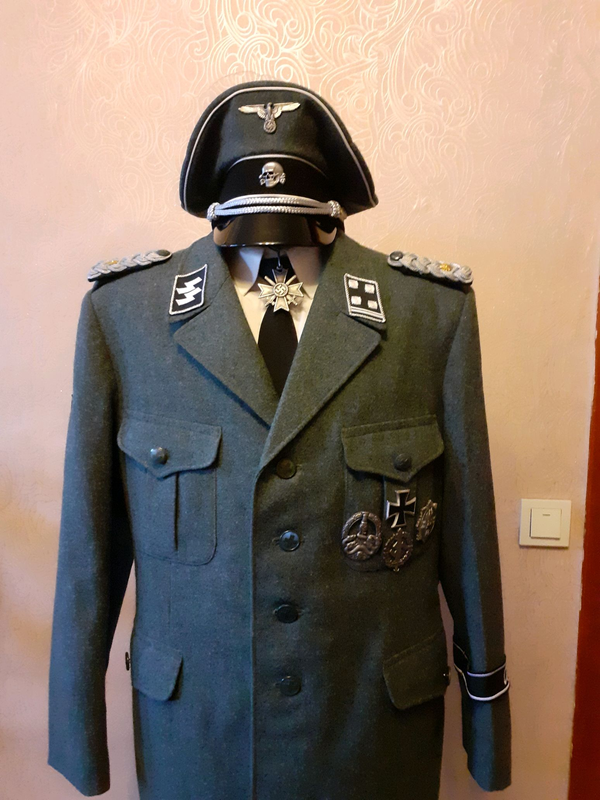 Фуражка  форма немецкого офицера