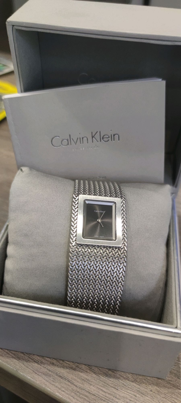 Часы женские Calvin Klein k5l131